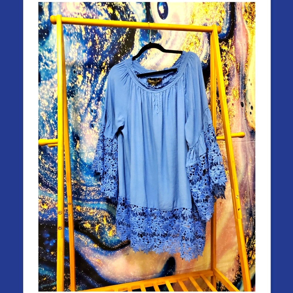 Colleen Lopez Off-the-Shoulder, Lace Blue Shirt